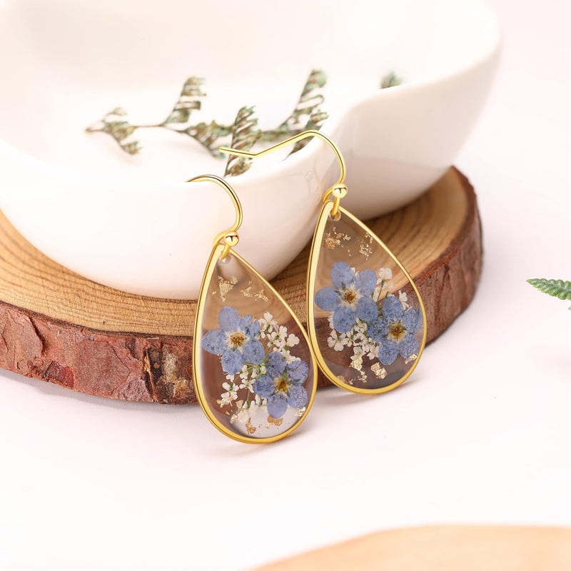 AUNTESIGN Store Forget-Me-Not and Queen Anne's Lace Pressed Wildflower Earrings | Pressed Flower Earrings | Handmade Drop and Dangle Earrings | Gift for Woman - Image 2